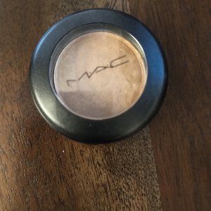 4 for$30 Mac Cosmetics eyeshadow - Arena